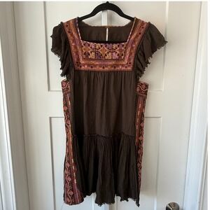 Free People Size Small Embroidered Boho Mini Dress Brown Ruffle Sleeve Festival